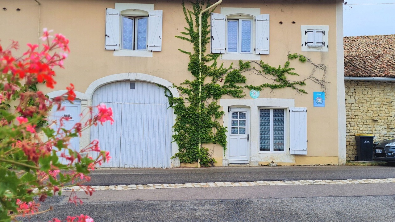 Photo of Outdoor in Meligny-le-Grand
