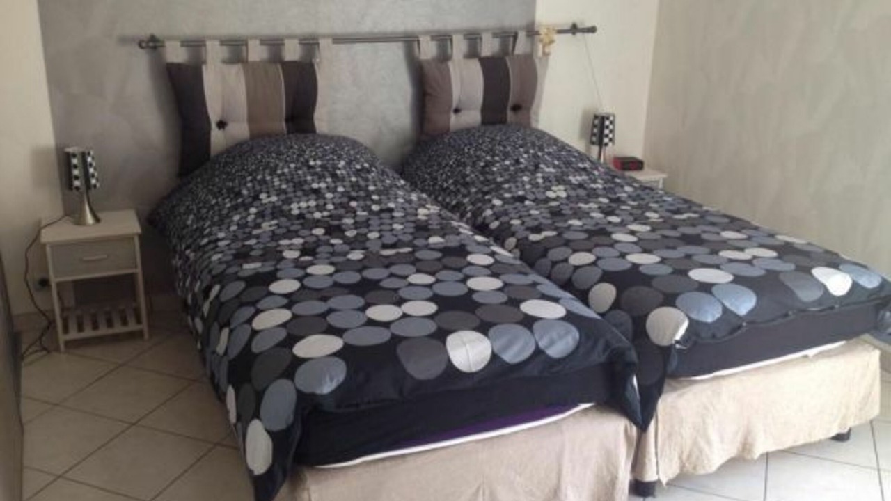 Photo of Bedroom in Etain
