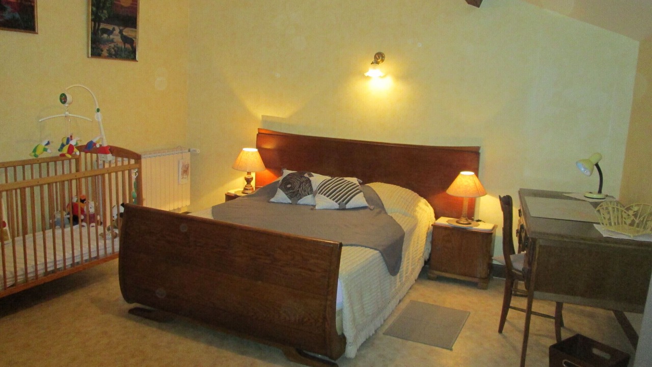 Photo of Bedroom in Breheville