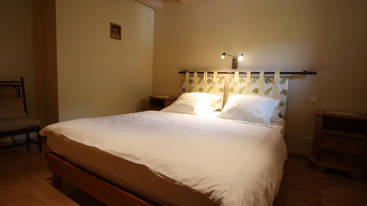 Photo of Bedroom in Taintrux