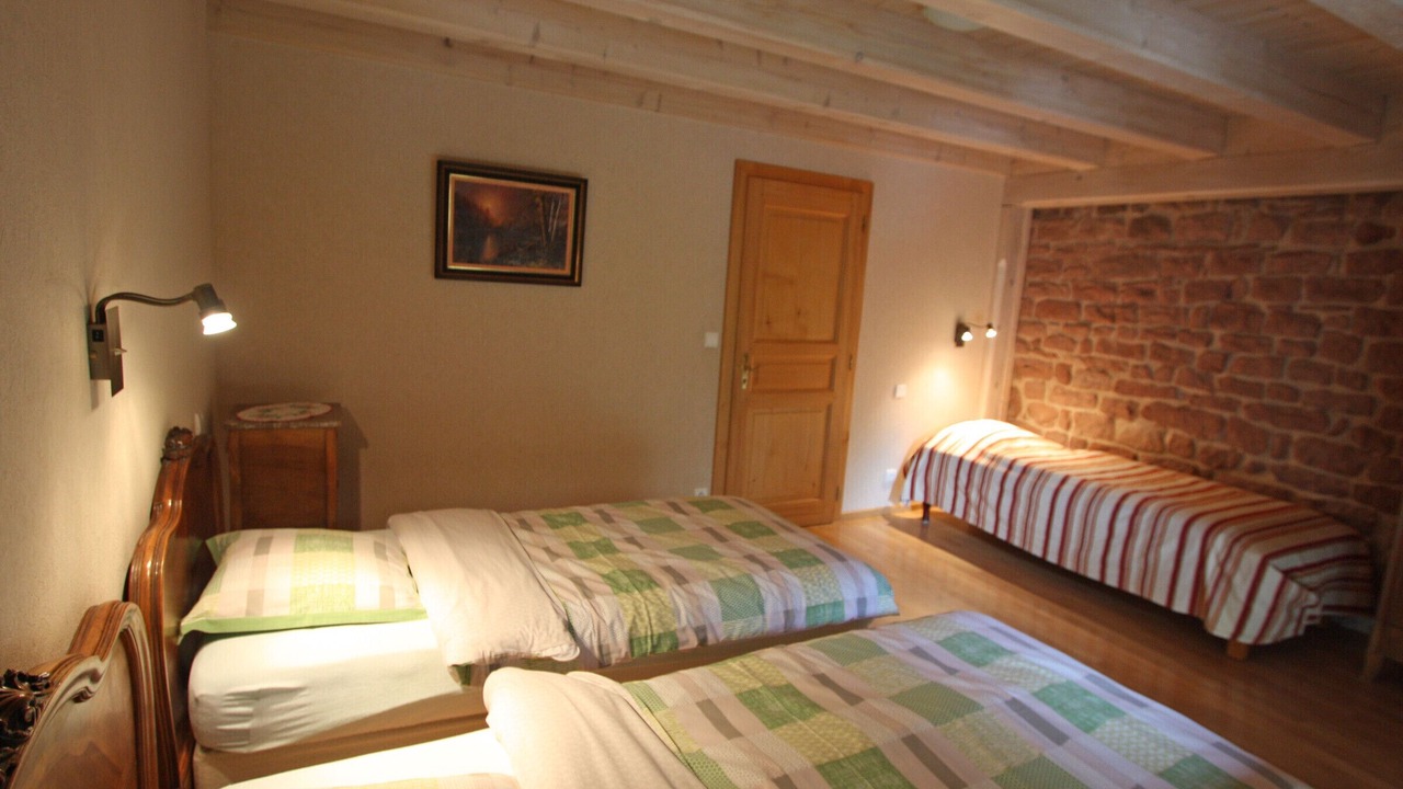 Photo of Bedroom in Taintrux