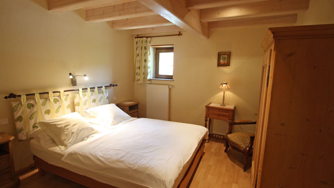 Photo of Bedroom in Taintrux
