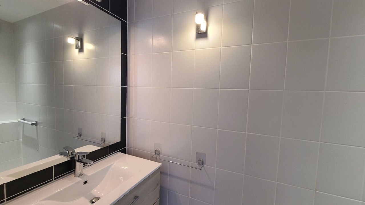 Photo of Bathroom in Velotte-et-Tatignecourt