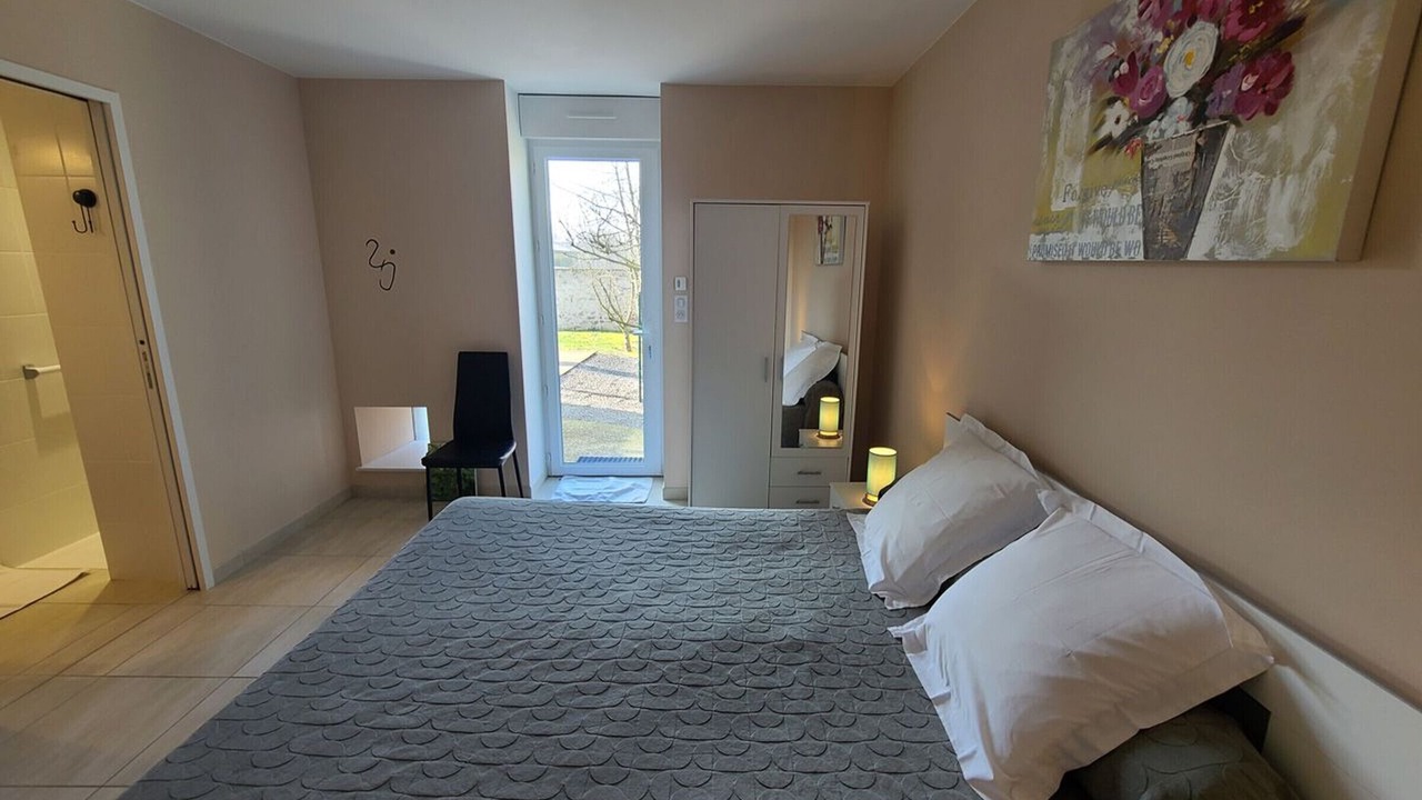 Photo of Bedroom in Velotte-et-Tatignecourt