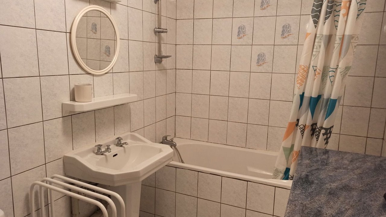 Photo of Bathroom in Aouze