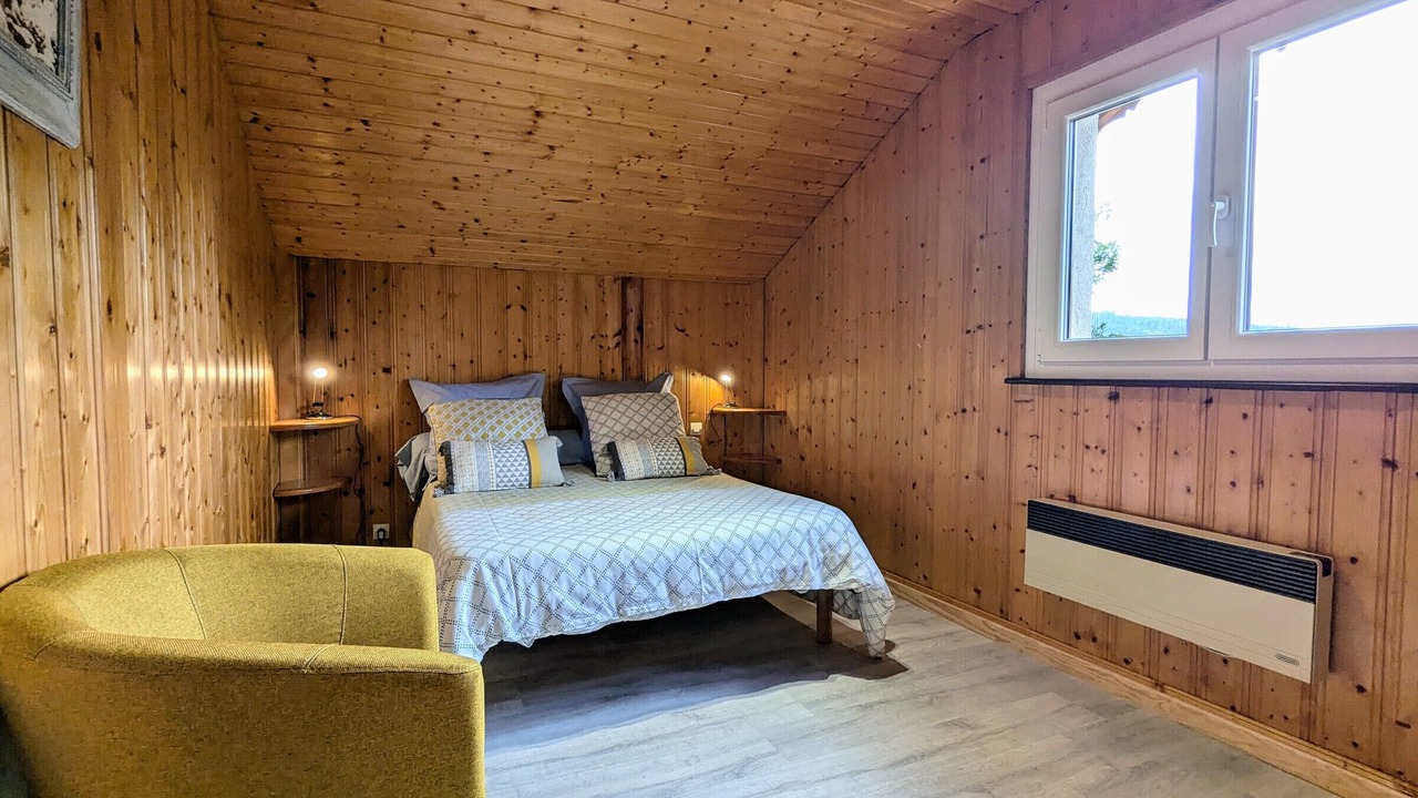 Photo of Bedroom in Anould