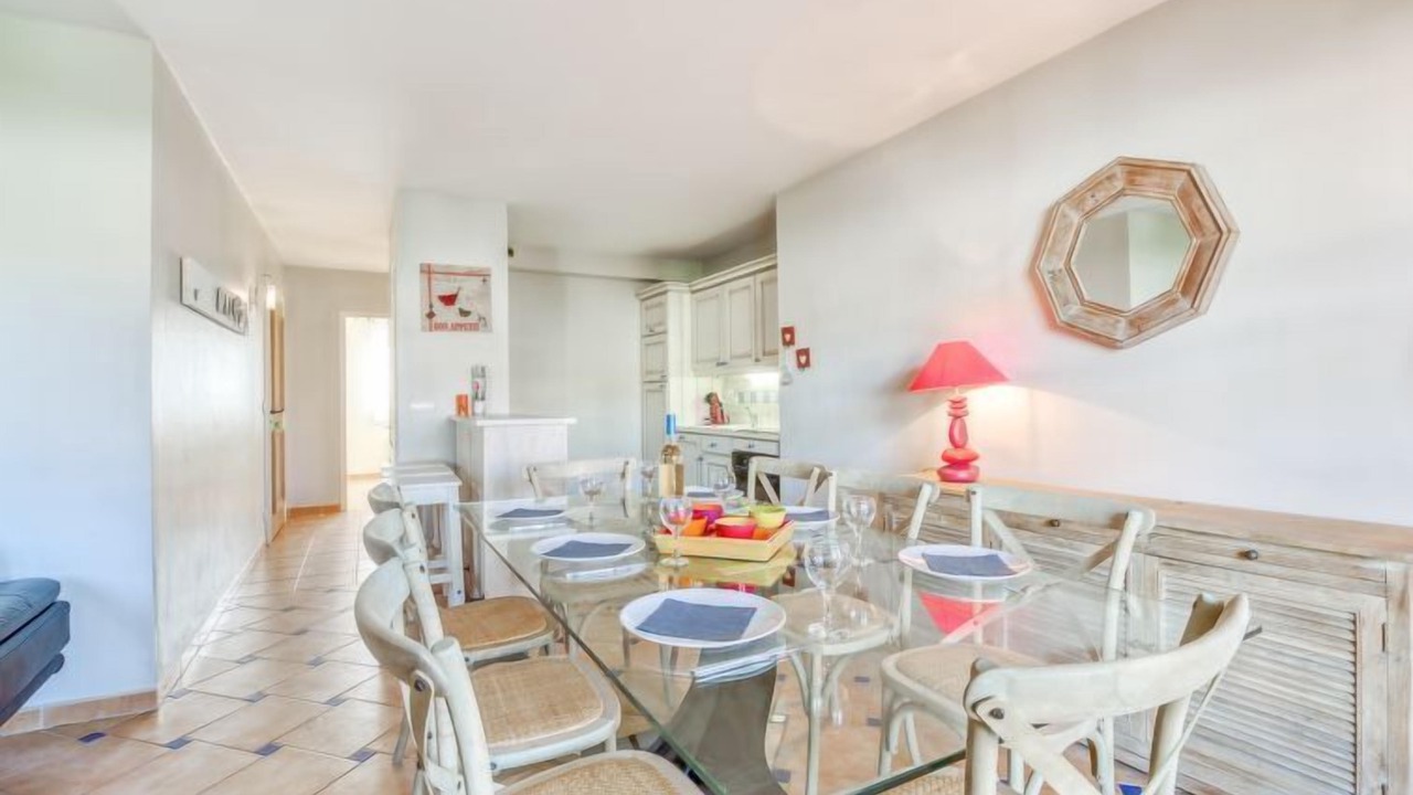 Photo of Livingroom in La Mole