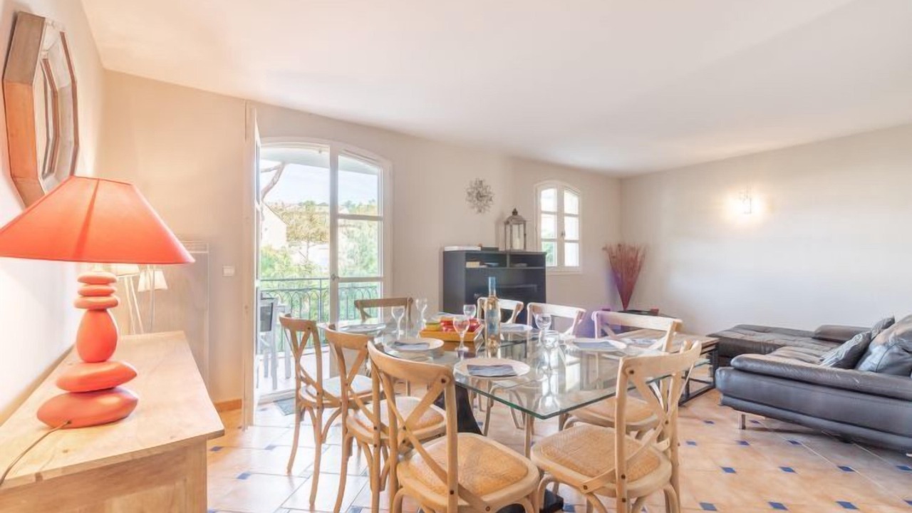 Photo of Livingroom in La Mole