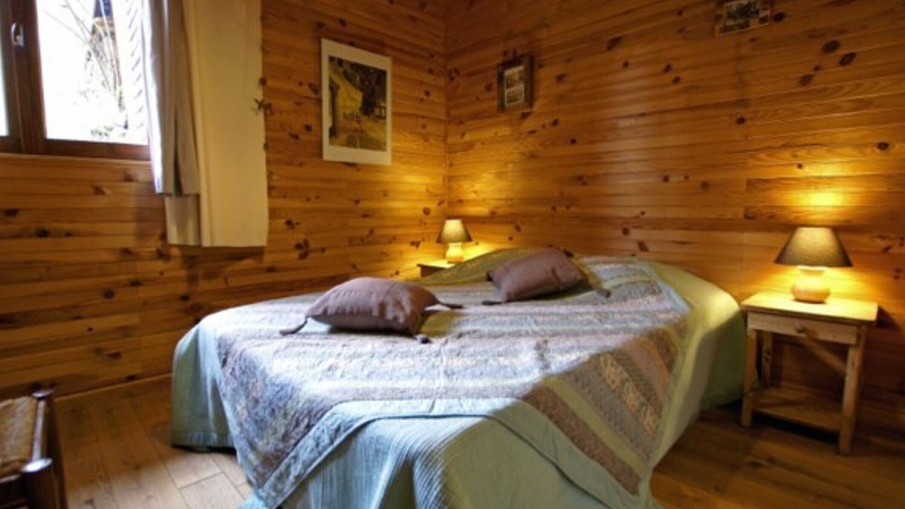 Photo of Bedroom in Enchastrayes