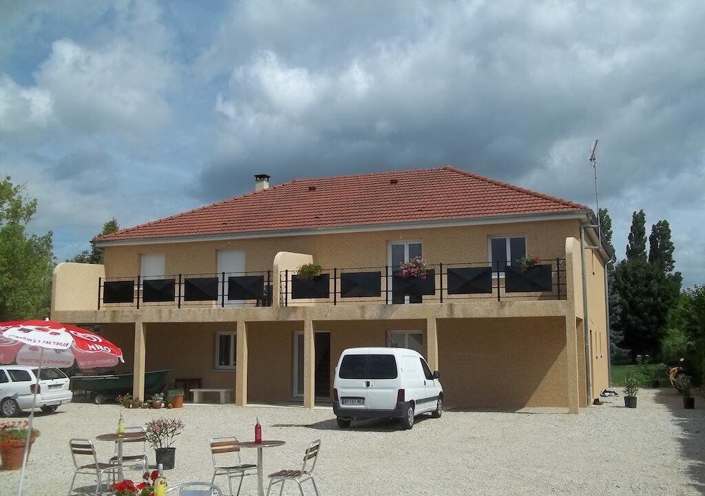 Photo of Outdoor in Giffaumont-Champaubert