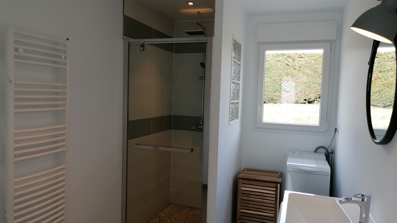 Photo of Bathroom in Plourhan