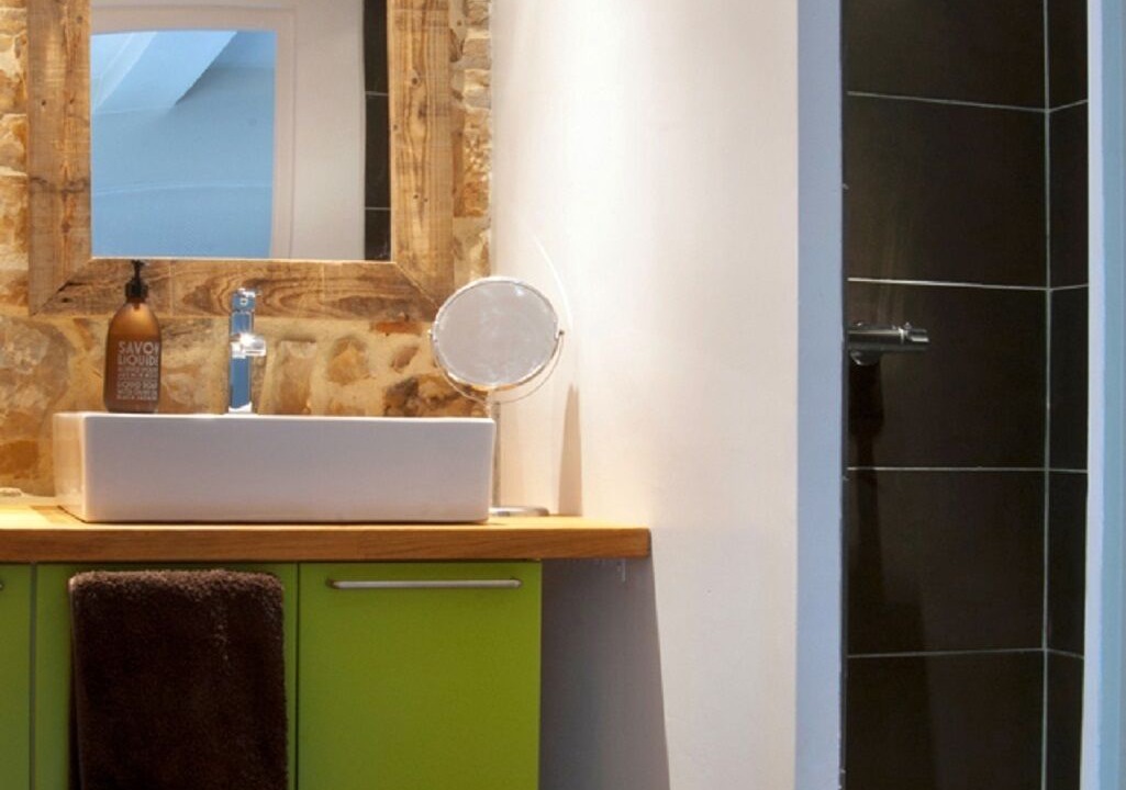 Photo of Bathroom in Croix Rousse