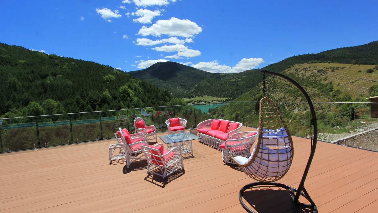 Photo of Patio Balcony in Saint-Andre-les-Alpes