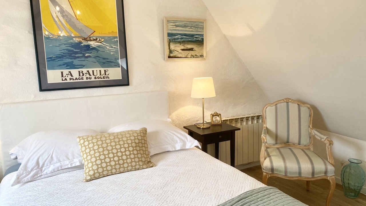 Photo of Bedroom in Megrit