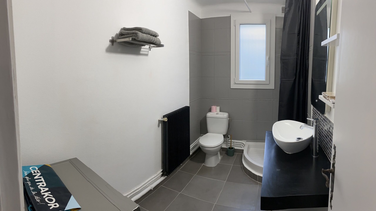 Photo of Bathroom in Faubourg