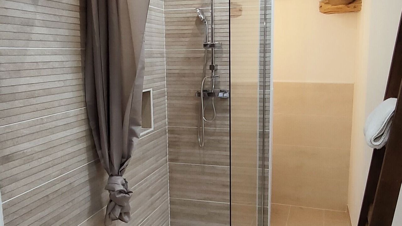 Photo of Bathroom in Ligny-le-Chatel