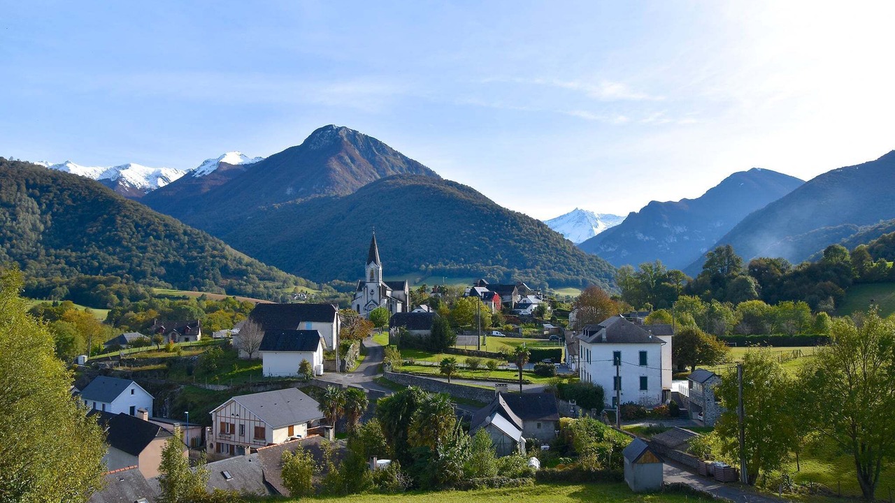 Photo of Outdoor in Asson