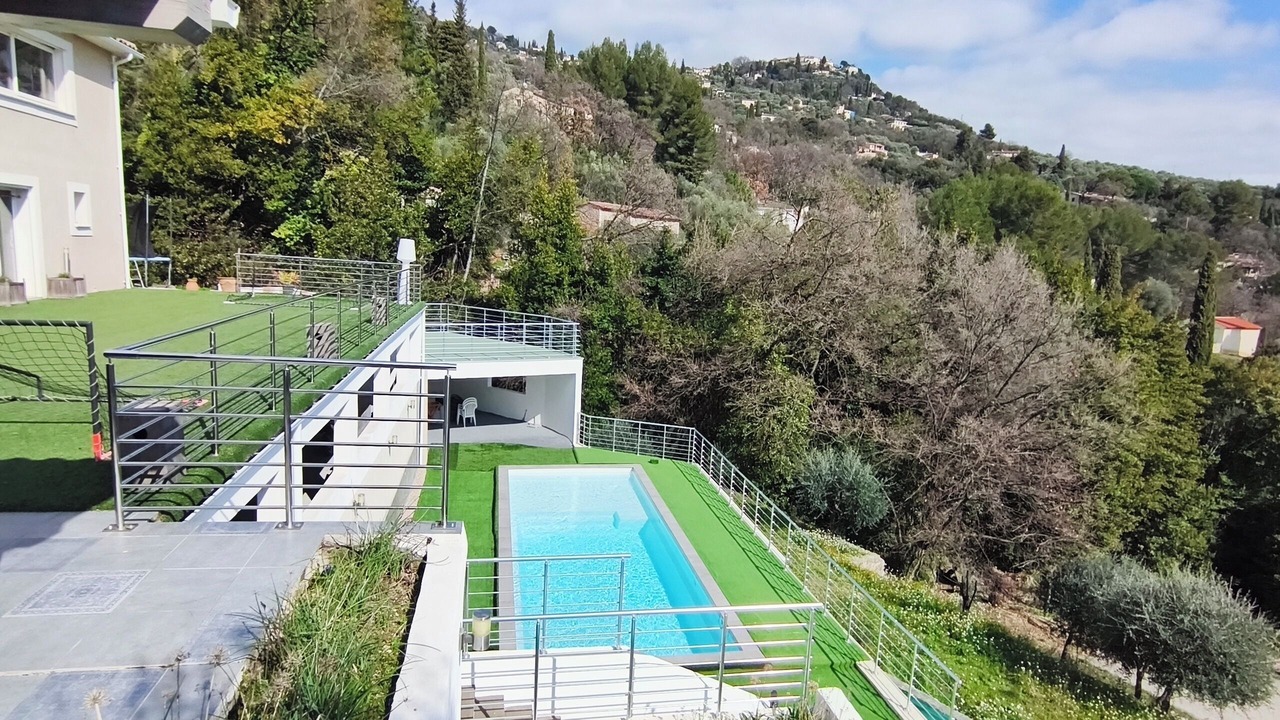 Photo of Outdoor in Speracedes