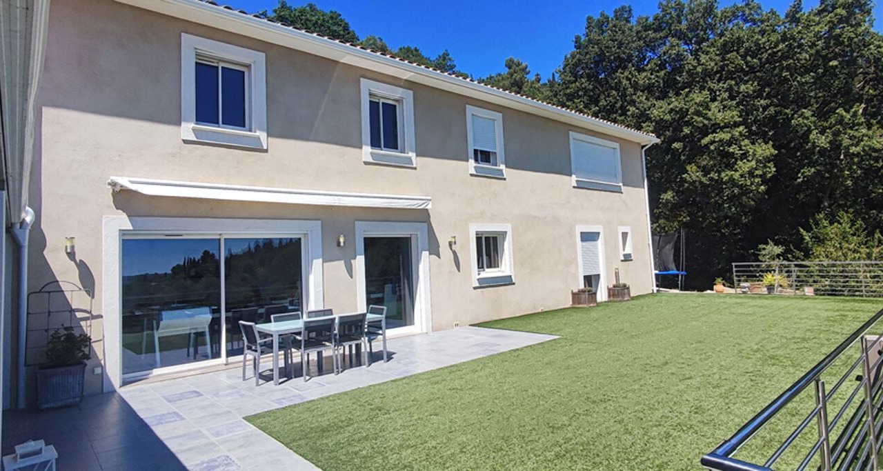 Photo of Outdoor in Speracedes