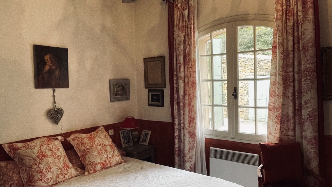 Photo of Bedroom in Le Beausset