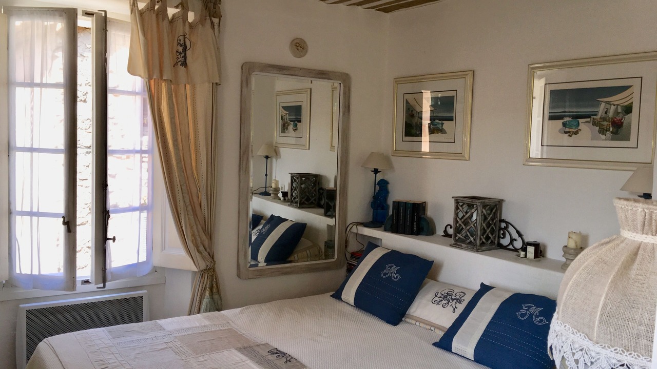 Photo of Bedroom in Chateaudouble
