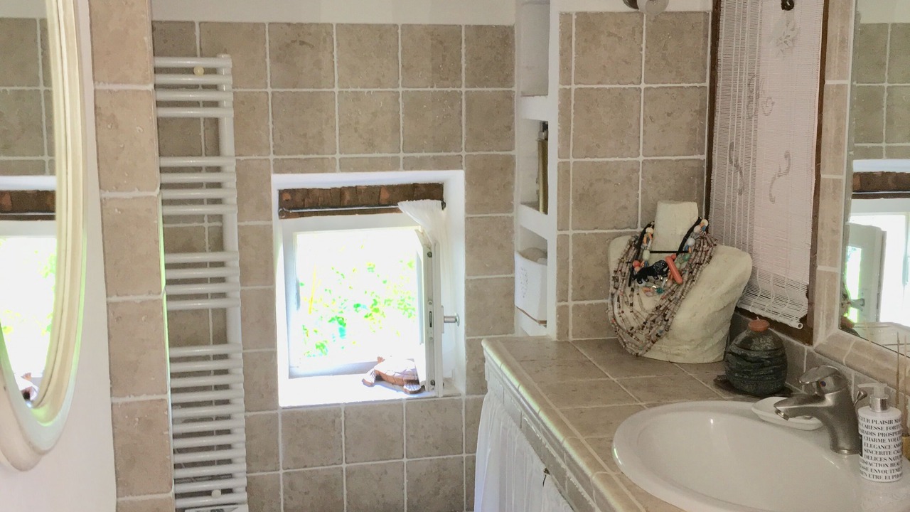 Photo of Bathroom in Chateaudouble