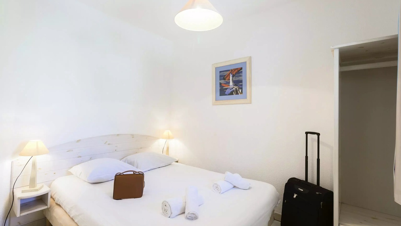 Photo of Bedroom in Six-Fours-les-Plages