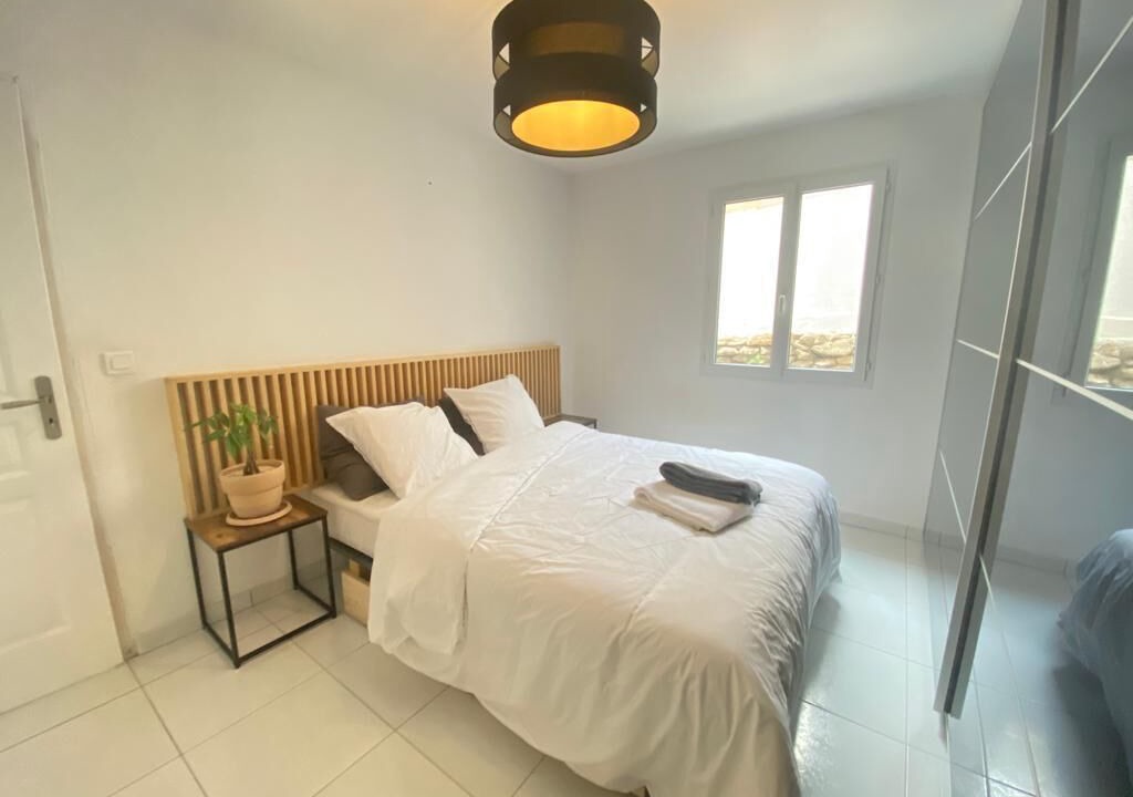 Photo of Bedroom in Le Beausset