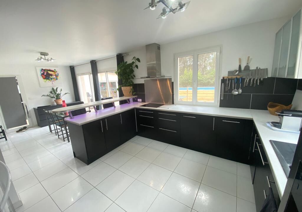 Photo of Kitchen in Le Beausset