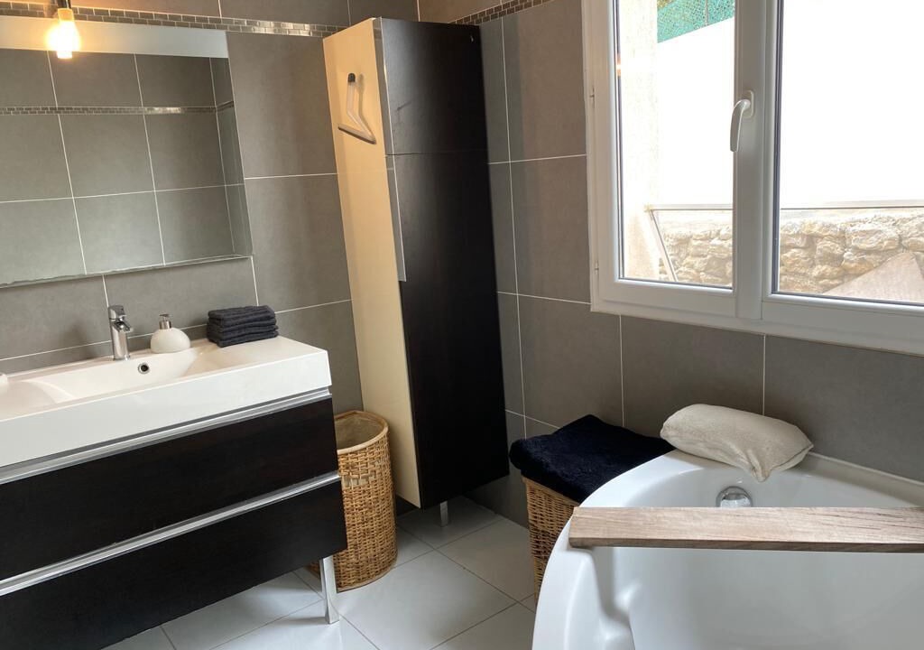 Photo of Bathroom in Le Beausset