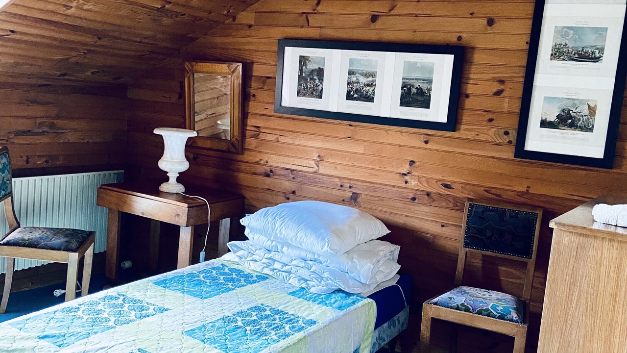 Photo of Bedroom in Belle-Isle-en-Terre