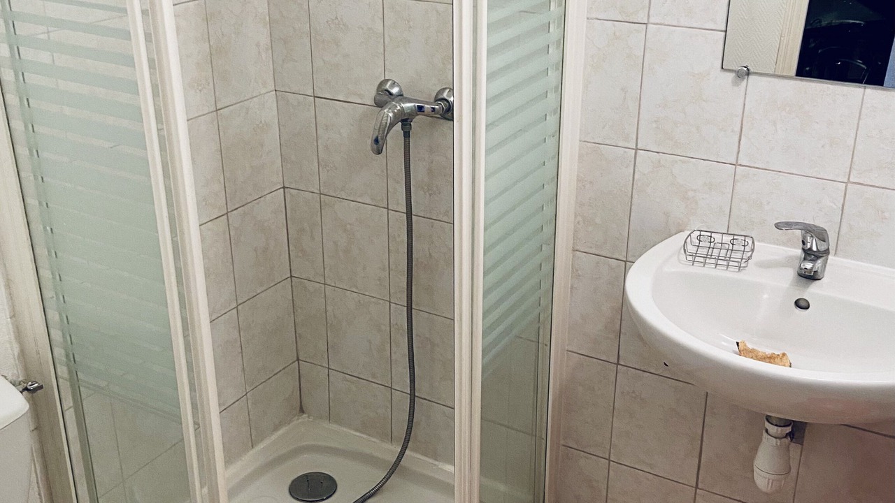 Photo of Bathroom in Belle-Isle-en-Terre