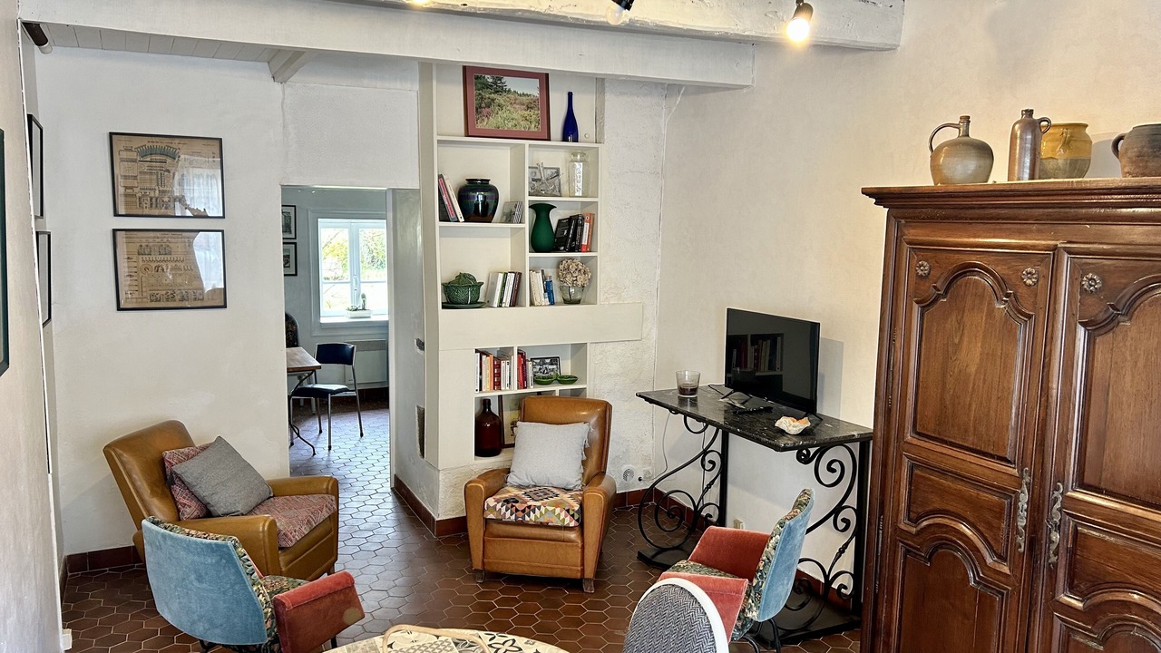 Photo of Livingroom in Belle-Isle-en-Terre