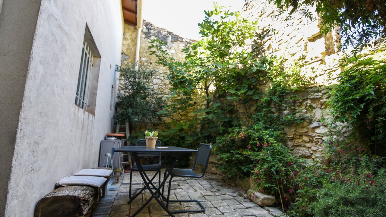 Photo of Outdoor in Theziers