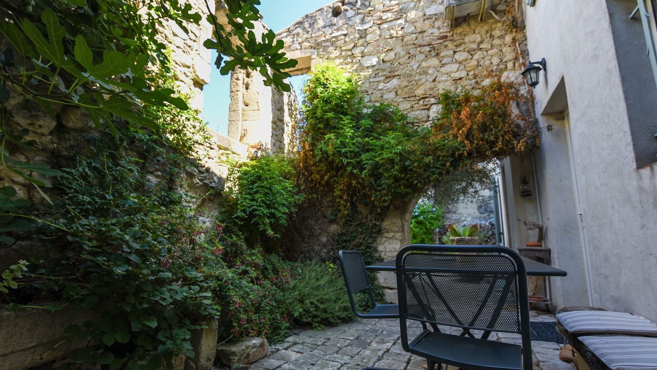 Photo of Outdoor in Theziers