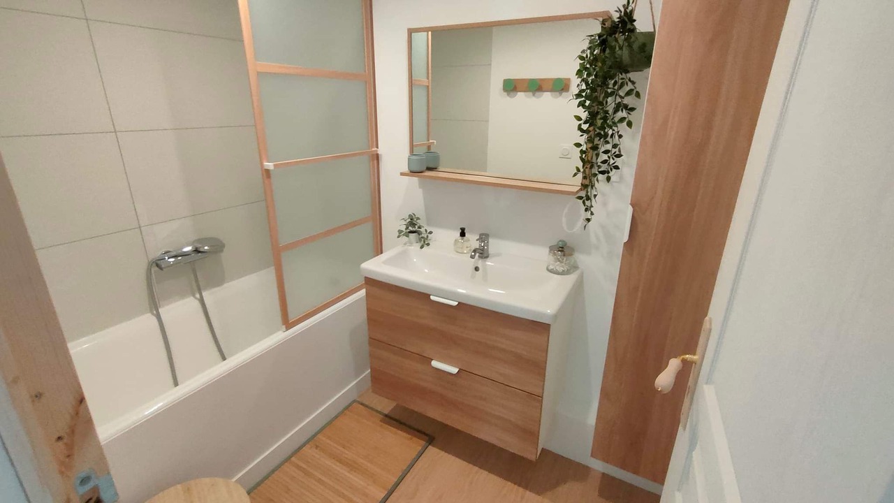 Photo of Bathroom in Plessala
