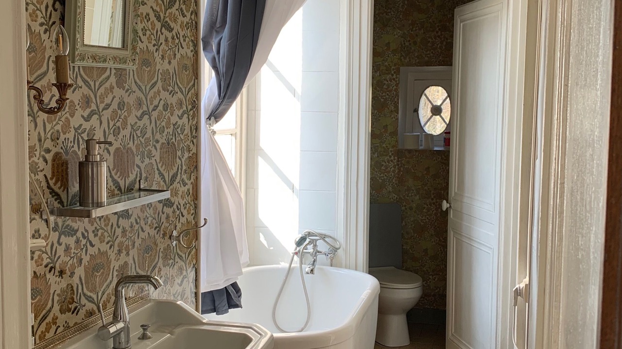 Photo of Bathroom in Villeblevin