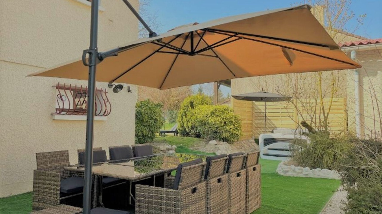 Photo of Outdoor in Coole