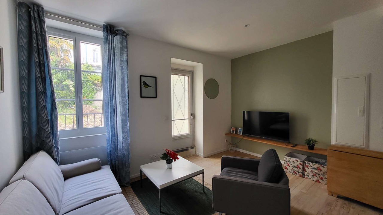 Photo of Livingroom in Lourdes