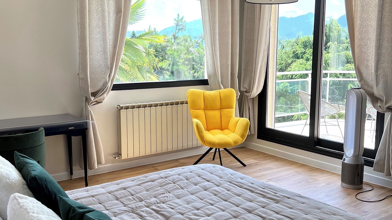 Photo of Bedroom in Veyrier-du-Lac