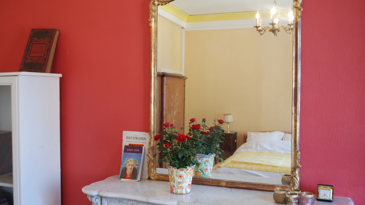 Photo of Bedroom in Villeblevin