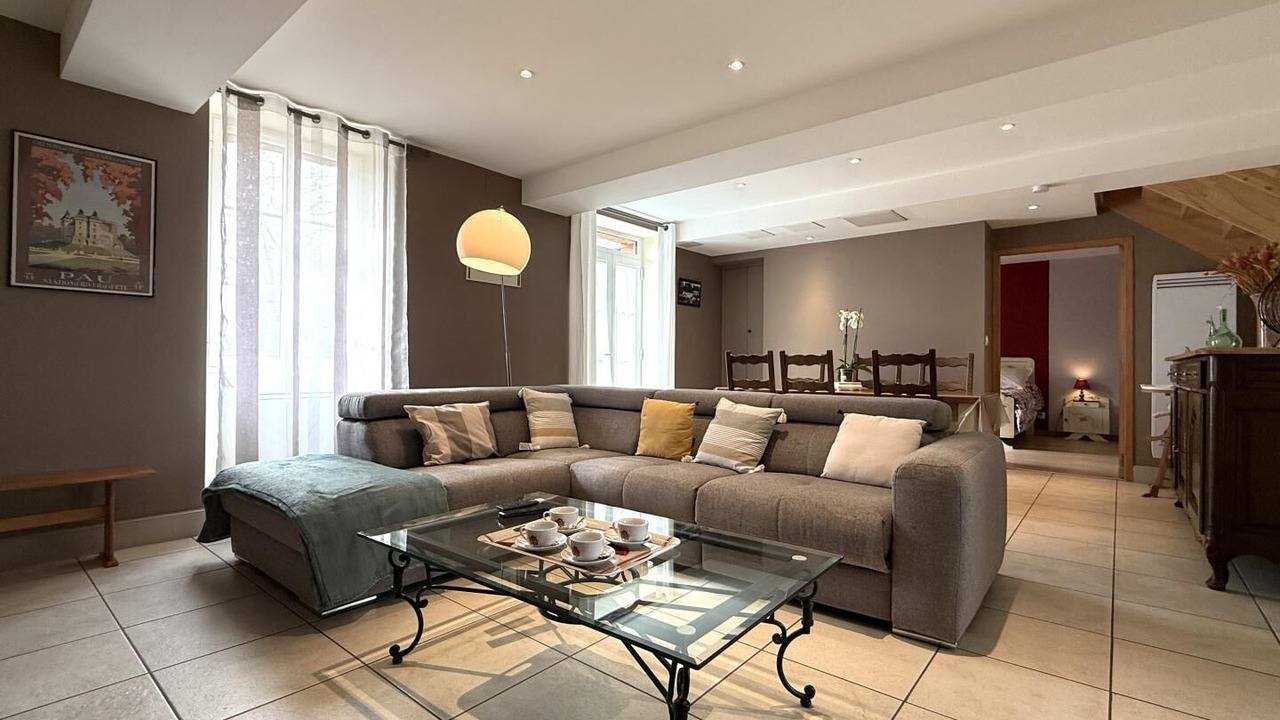Photo of Livingroom in Riupeyrous