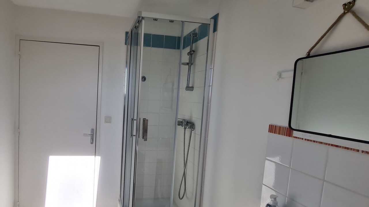 Photo of Bathroom in Ploubalay