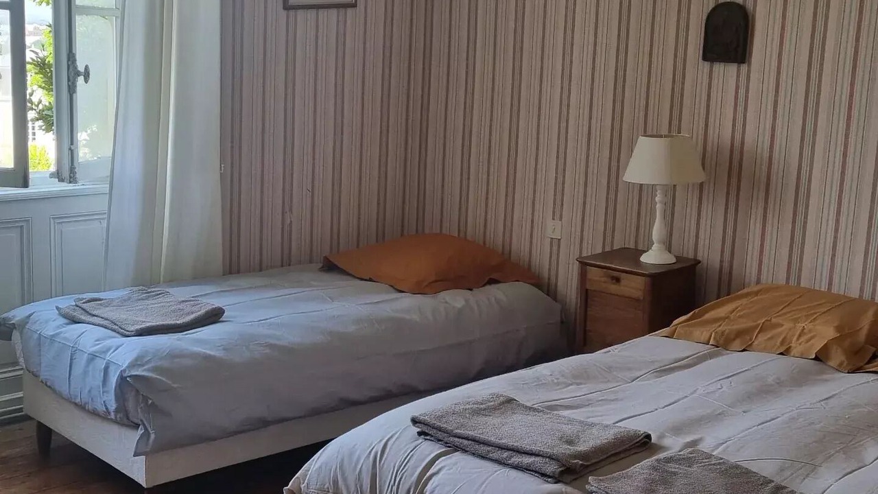 Photo of Bedroom in Lamballe