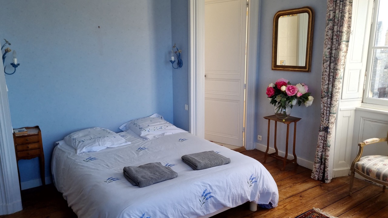 Photo of Bedroom in Lamballe