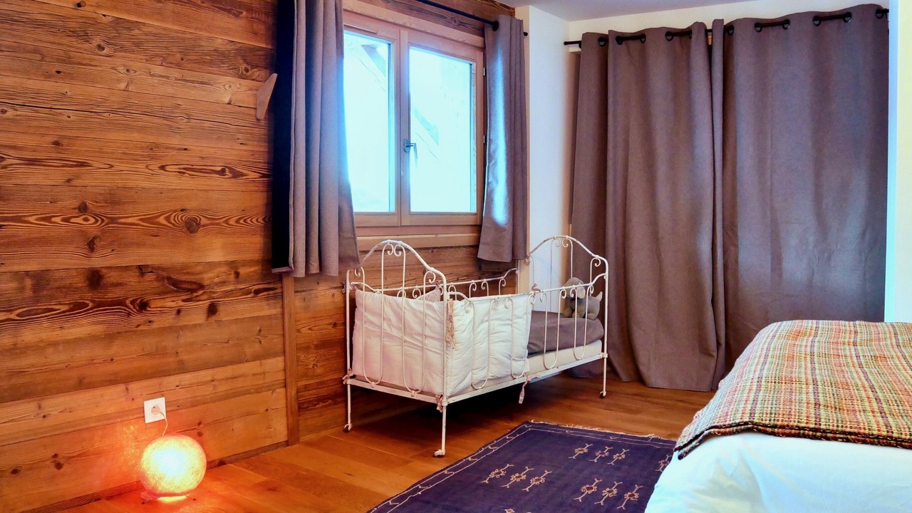 Photo of Bedroom in Vars
