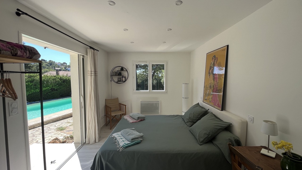 Photo of Bedroom in Le Pradet