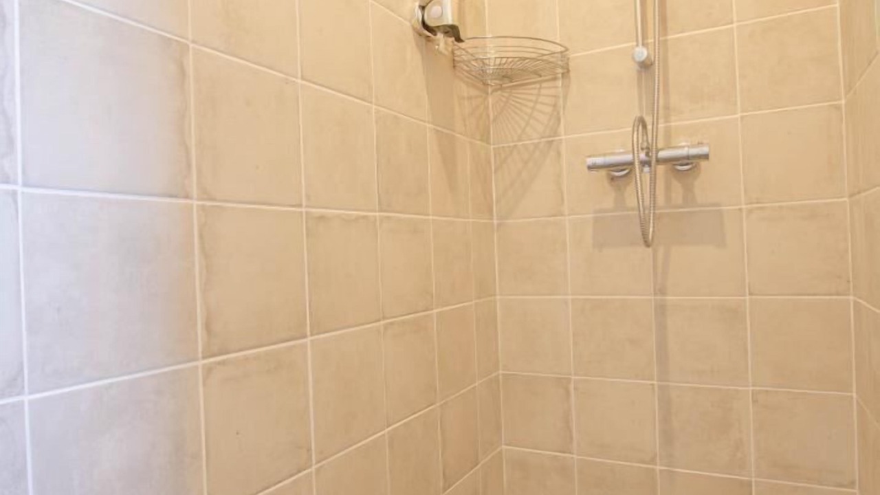 Photo of Bathroom in Paisy-Cosdon
