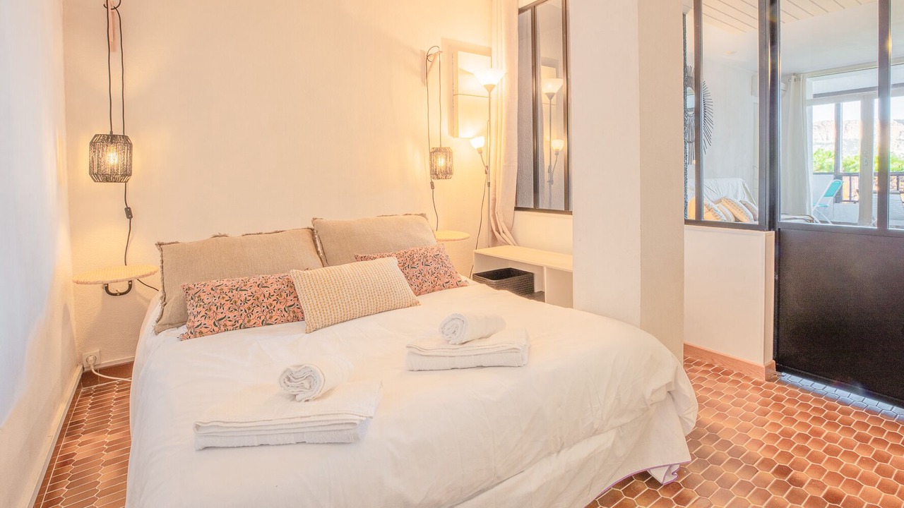 Photo of Bedroom in Cassis
