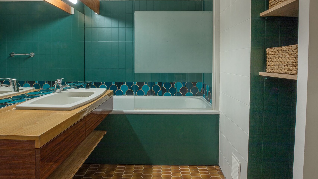 Photo of Bathroom in Cassis
